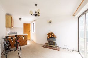 Photo 11- click for photo gallery